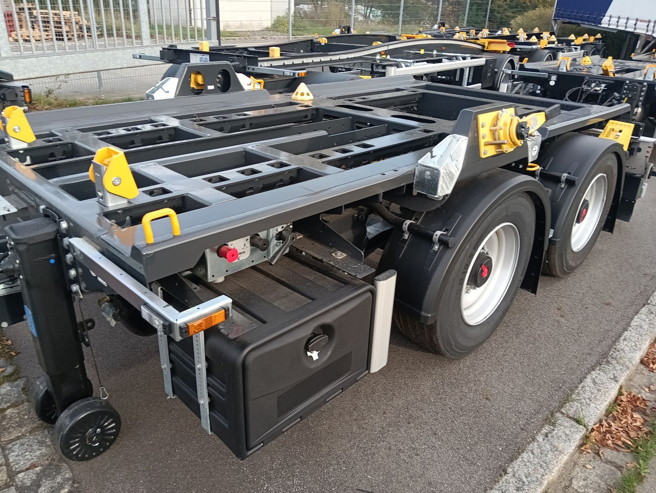 Hüffermann 2-A-MINI-CARRIER SAFETYFIX VERZINKT NEU TOP-PREI - Rimorchio scarrabile/ Multibenna: foto 3 Hüffermann 2-A-MINI-CARRIER SAFETYFIX VERZINKT NEU TOP-PREI - Rimorchio scarrabile/ Multibenna: foto 3