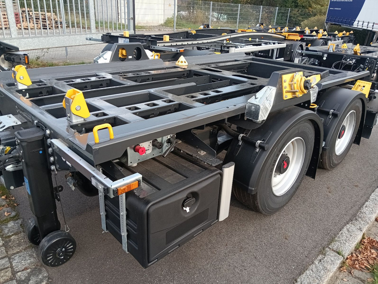 Hüffermann 2-A-MINI-CARRIER SAFETYFIX VERZINKT NEU TOP-PREI - Rimorchio scarrabile/ Multibenna: foto 1 Hüffermann 2-A-MINI-CARRIER SAFETYFIX VERZINKT NEU TOP-PREI - Rimorchio scarrabile/ Multibenna: foto 1