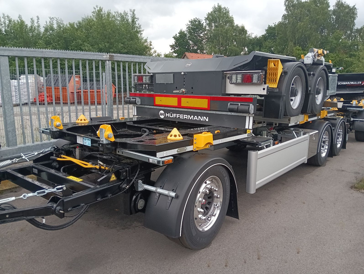 Hüffermann 3-A VARIO-CARRIER SAF NEU VERZINKT LiftAlufelgen - Rimorchio scarrabile/ Multibenna: foto 3 Hüffermann 3-A VARIO-CARRIER SAF NEU VERZINKT LiftAlufelgen - Rimorchio scarrabile/ Multibenna: foto 3