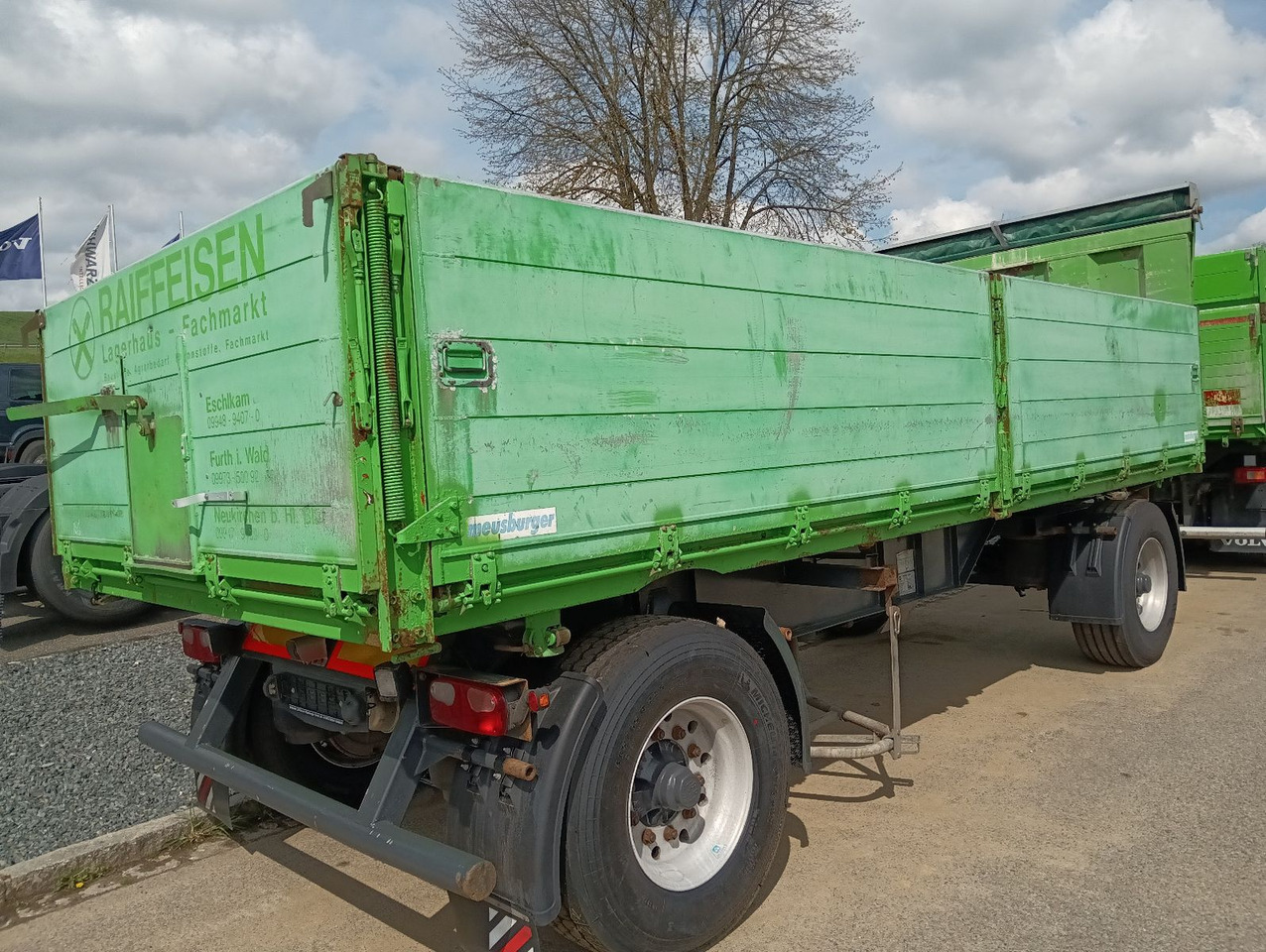 Meusburger 2-A 3-Seitenkipper 16m3 Getreide Alufelgen 4,6t - Rimorchio ribaltabile: foto 4 Meusburger 2-A 3-Seitenkipper 16m3 Getreide Alufelgen 4,6t - Rimorchio ribaltabile: foto 4