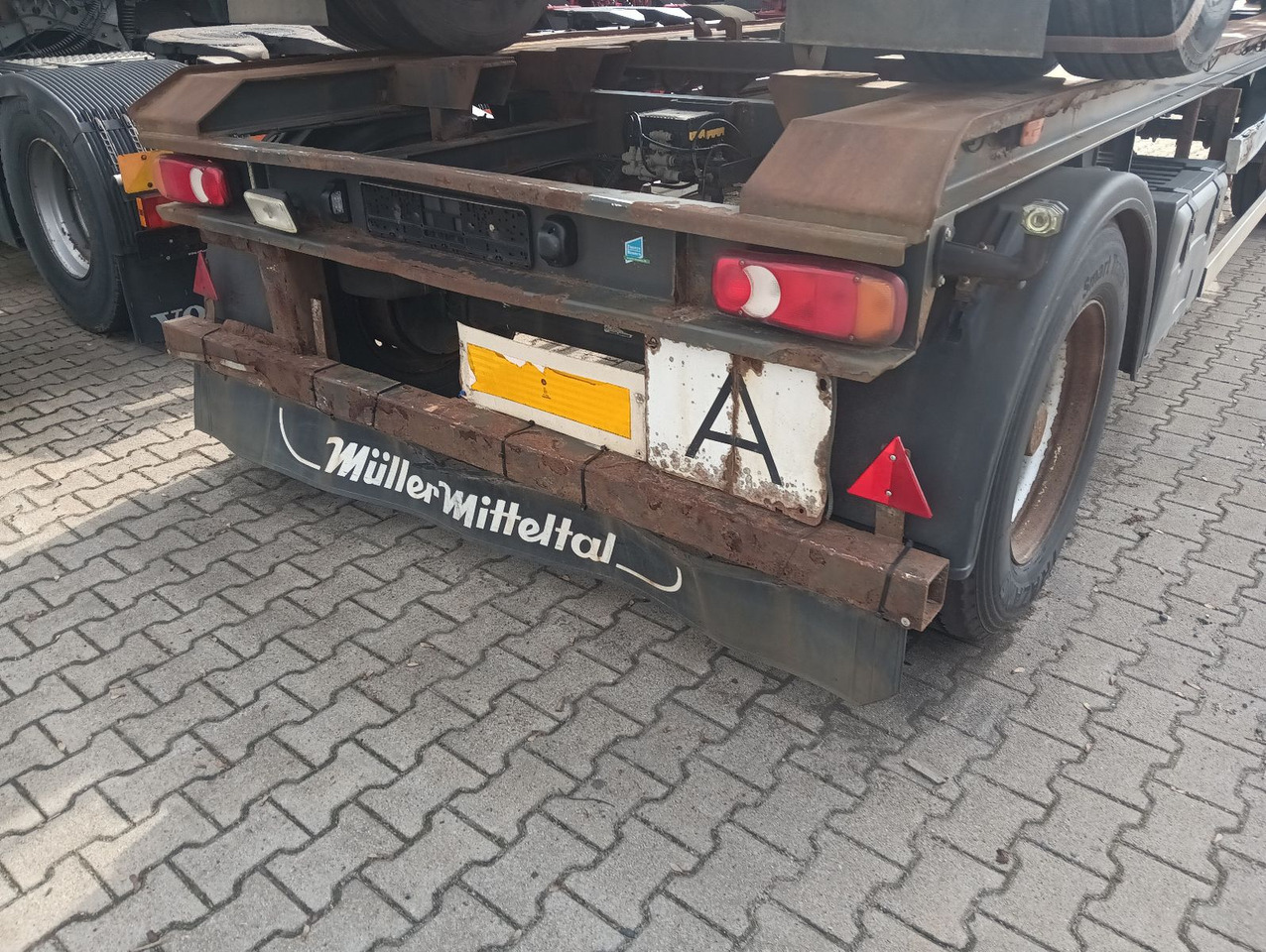 Müller-Mitteltal RA18 Abrollanhänger 7m BPW Trommel TÜV 5/2025 Müller-Mitteltal RA18 Abrollanhänger 7m BPW Trommel TÜV 5/2025 - Rimorchio scarrabile/ Multibenna: foto 1 Müller-Mitteltal RA18 Abrollanhänger 7m BPW Trommel TÜV 5/2025 Müller-Mitteltal RA18 Abrollanhänger 7m BPW Trommel TÜV 5/2025 - Rimorchio scarrabile/ Multibenna: foto 1