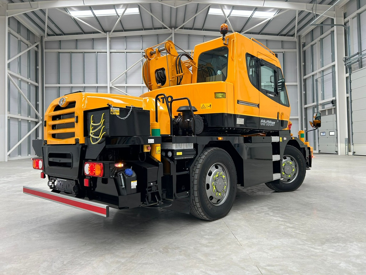 KATO CR-130Rv - 13 Ton City Crane with Joystick Control - Autogru: foto 4 KATO CR-130Rv - 13 Ton City Crane with Joystick Control - Autogru: foto 4