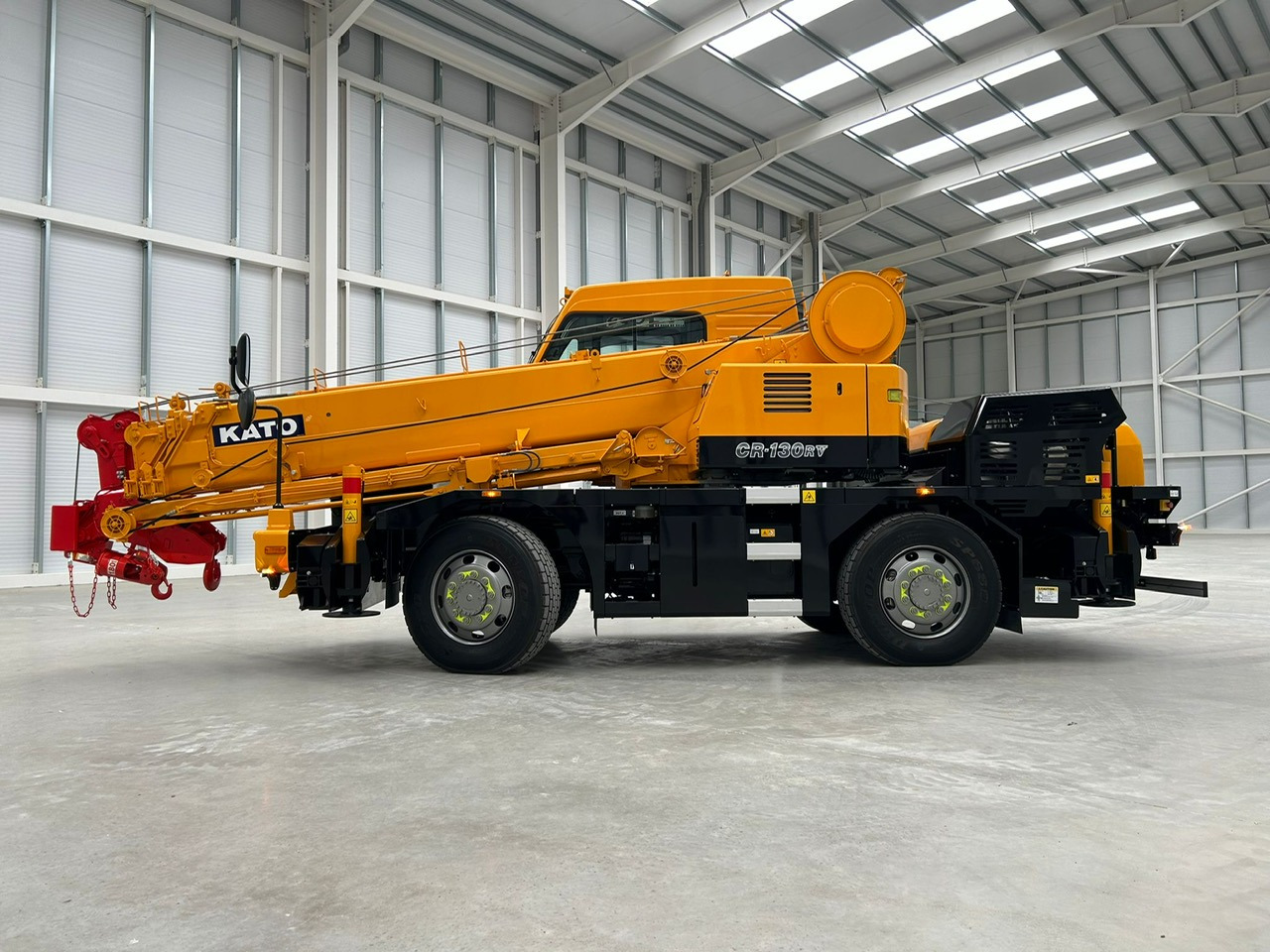 KATO CR-130Rv - 13 Ton City Crane with Joystick Control - Autogru: foto 3 KATO CR-130Rv - 13 Ton City Crane with Joystick Control - Autogru: foto 3