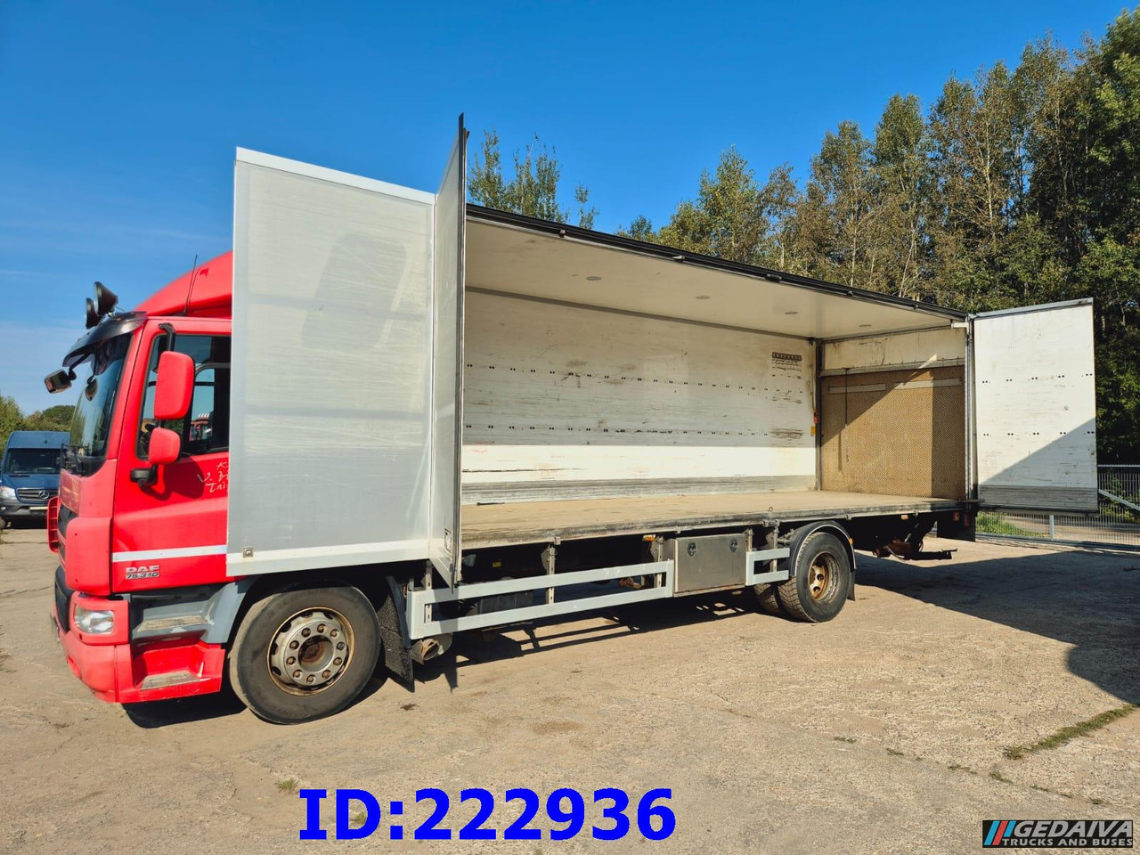 DAF CF 75.310 - Euro5 - Autocarro furgonato: foto 2 DAF CF 75.310 - Euro5 - Autocarro furgonato: foto 2