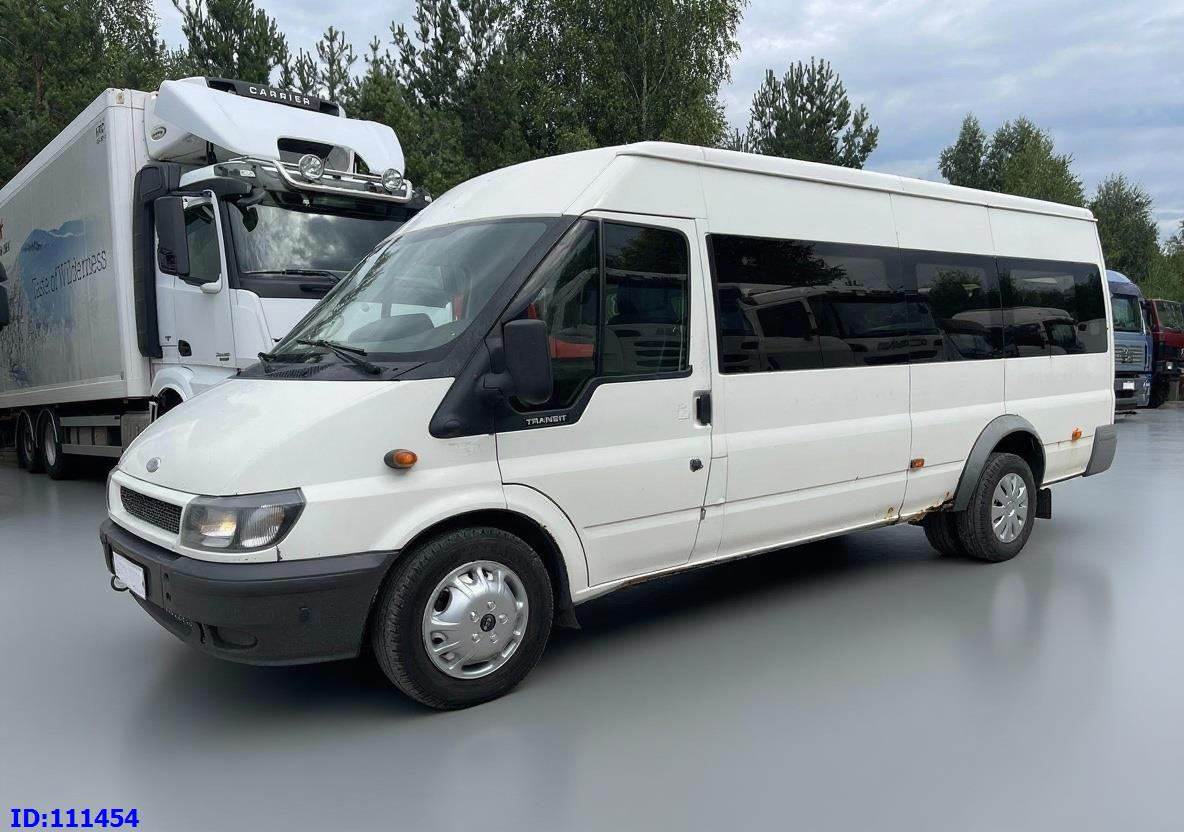 FORD Transit Manual 17-seater - Minibus, Pulmino: foto 1 FORD Transit Manual 17-seater - Minibus, Pulmino: foto 1