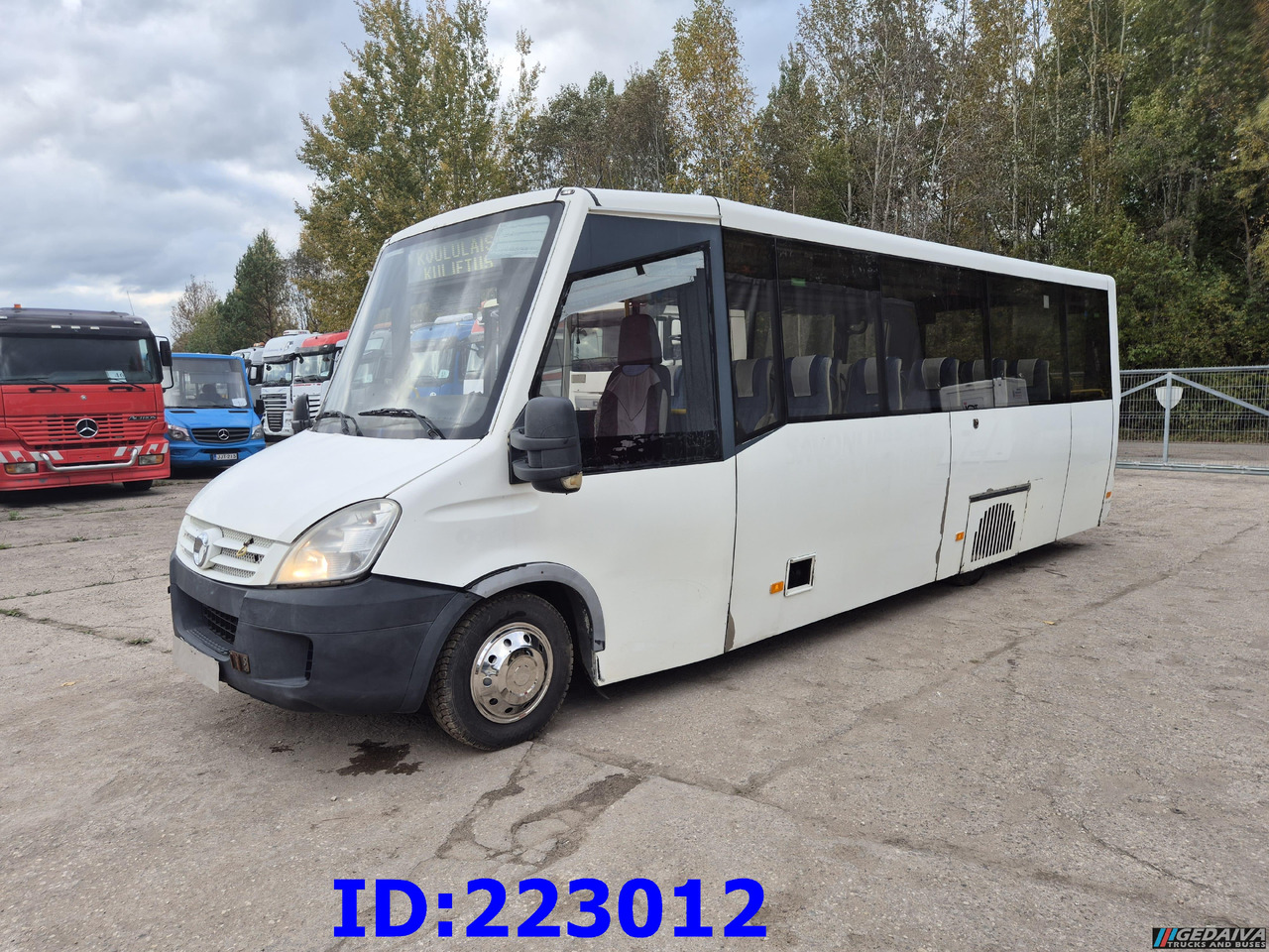 IVECO Daily 50C18 - 23-seater - Pullman: foto 1 IVECO Daily 50C18 - 23-seater - Pullman: foto 1