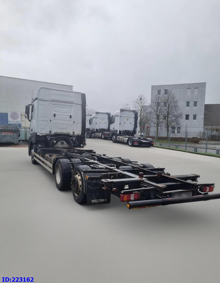 MERCEDES-BENZ Actros 2542 BDF 6x2 Euro6 - Autocarro telaio: foto 5 MERCEDES-BENZ Actros 2542 BDF 6x2 Euro6 - Autocarro telaio: foto 5