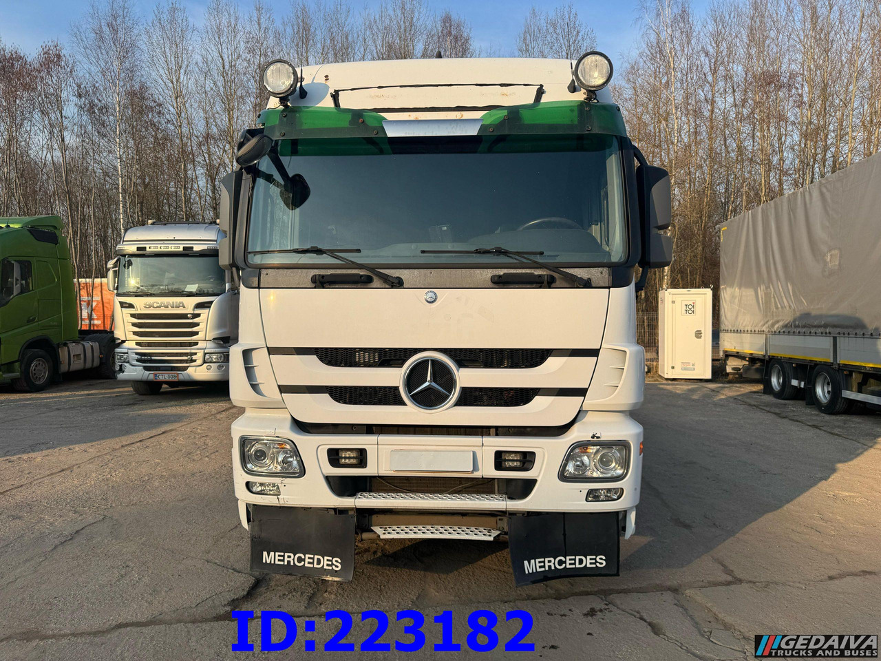 MERCEDES-BENZ Actros 2551 8x2 V8 Retarder - Autocarro scarrabile: foto 2 MERCEDES-BENZ Actros 2551 8x2 V8 Retarder - Autocarro scarrabile: foto 2