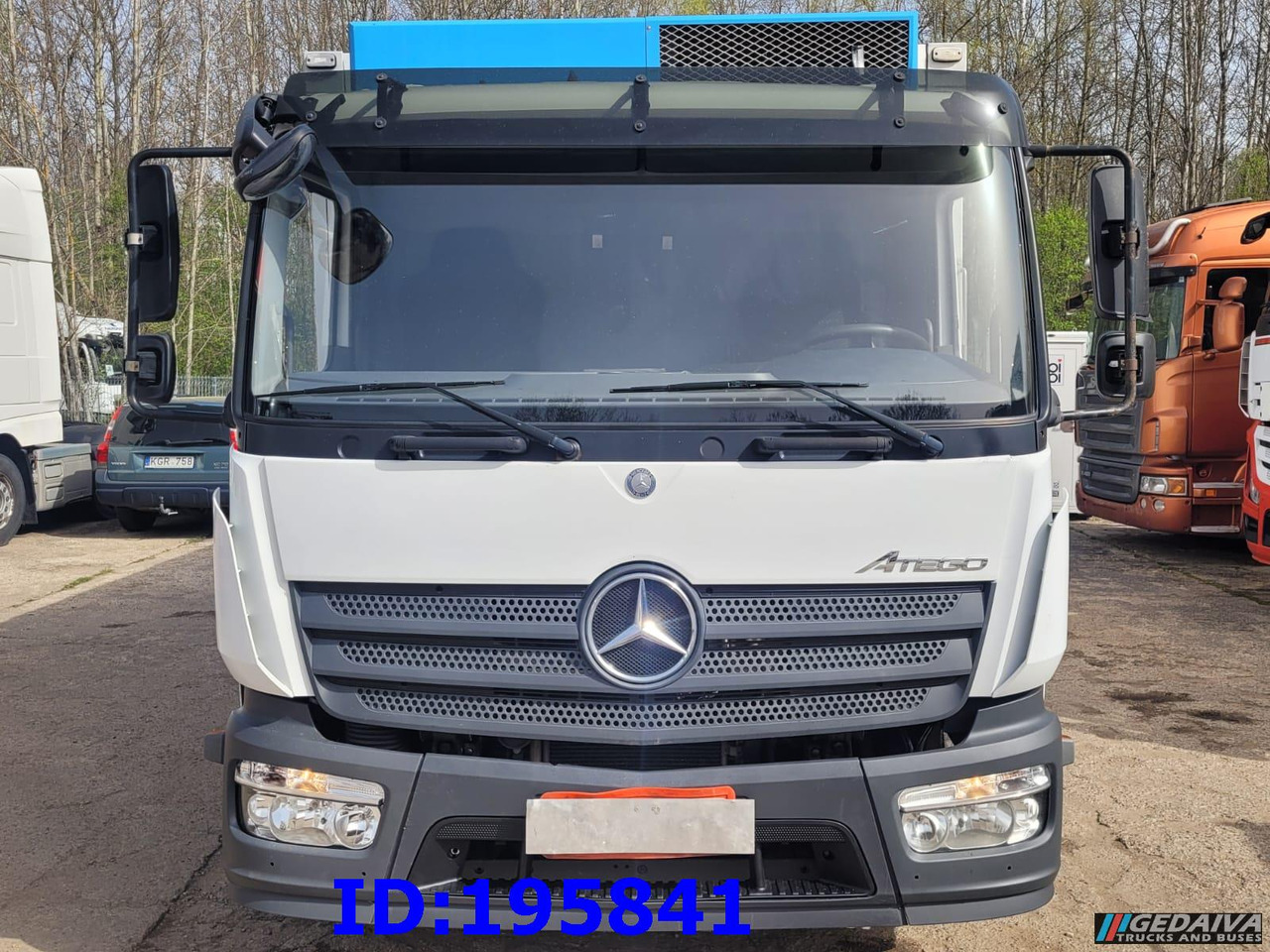 MERCEDES-BENZ Atego 1224 Euro6 - Autocarro frigorifero: foto 2 MERCEDES-BENZ Atego 1224 Euro6 - Autocarro frigorifero: foto 2