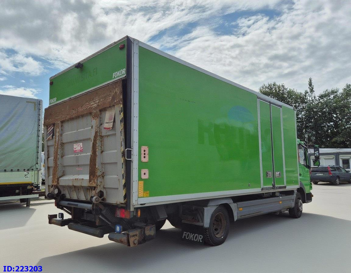 MERCEDES-BENZ Atego 818 4x2 Euro5 Manual - Autocarro furgonato: foto 5 MERCEDES-BENZ Atego 818 4x2 Euro5 Manual - Autocarro furgonato: foto 5