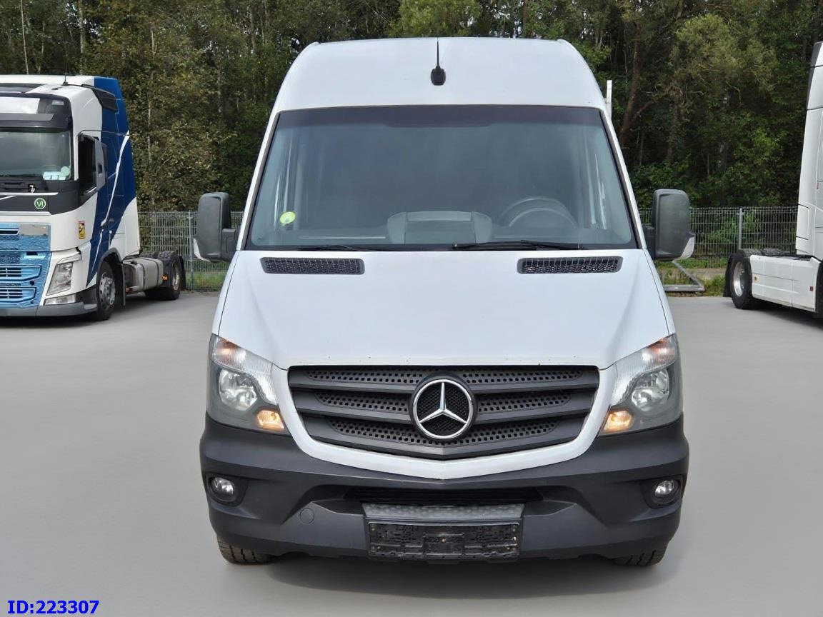 MERCEDES-BENZ Sprinter 316 Euro6 - Furgone doppia cabina: foto 2 MERCEDES-BENZ Sprinter 316 Euro6 - Furgone doppia cabina: foto 2