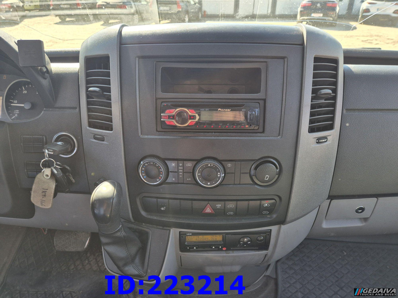 Minibus, Pulmino MERCEDES-BENZ Sprinter 316 VIP Euro5 (2pcs. available): foto 8 Minibus, Pulmino MERCEDES-BENZ Sprinter 316 VIP Euro5 (2pcs. available): foto 8