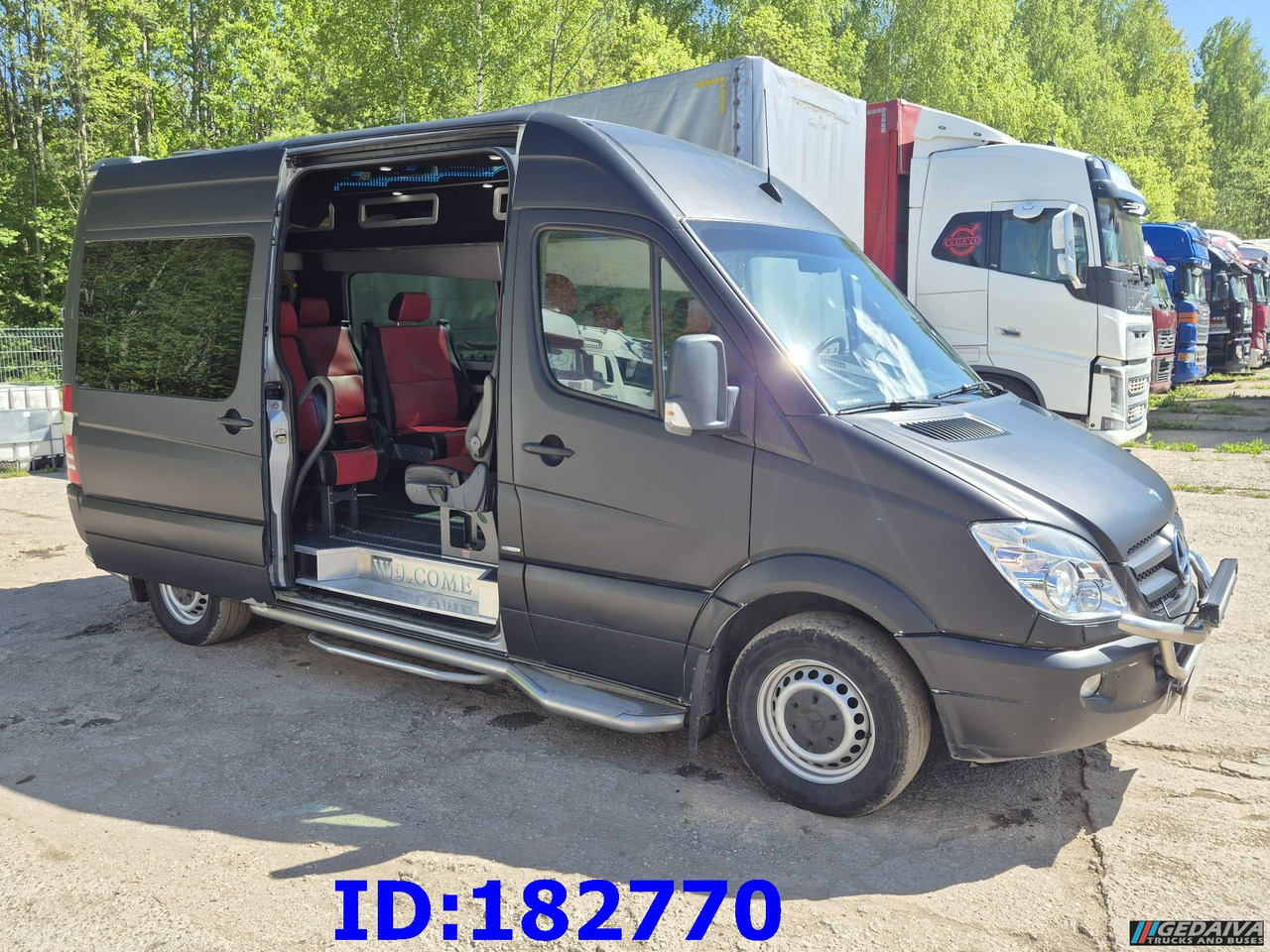 MERCEDES-BENZ Sprinter 319 VIP Euro5 - Pullman: foto 1 MERCEDES-BENZ Sprinter 319 VIP Euro5 - Pullman: foto 1