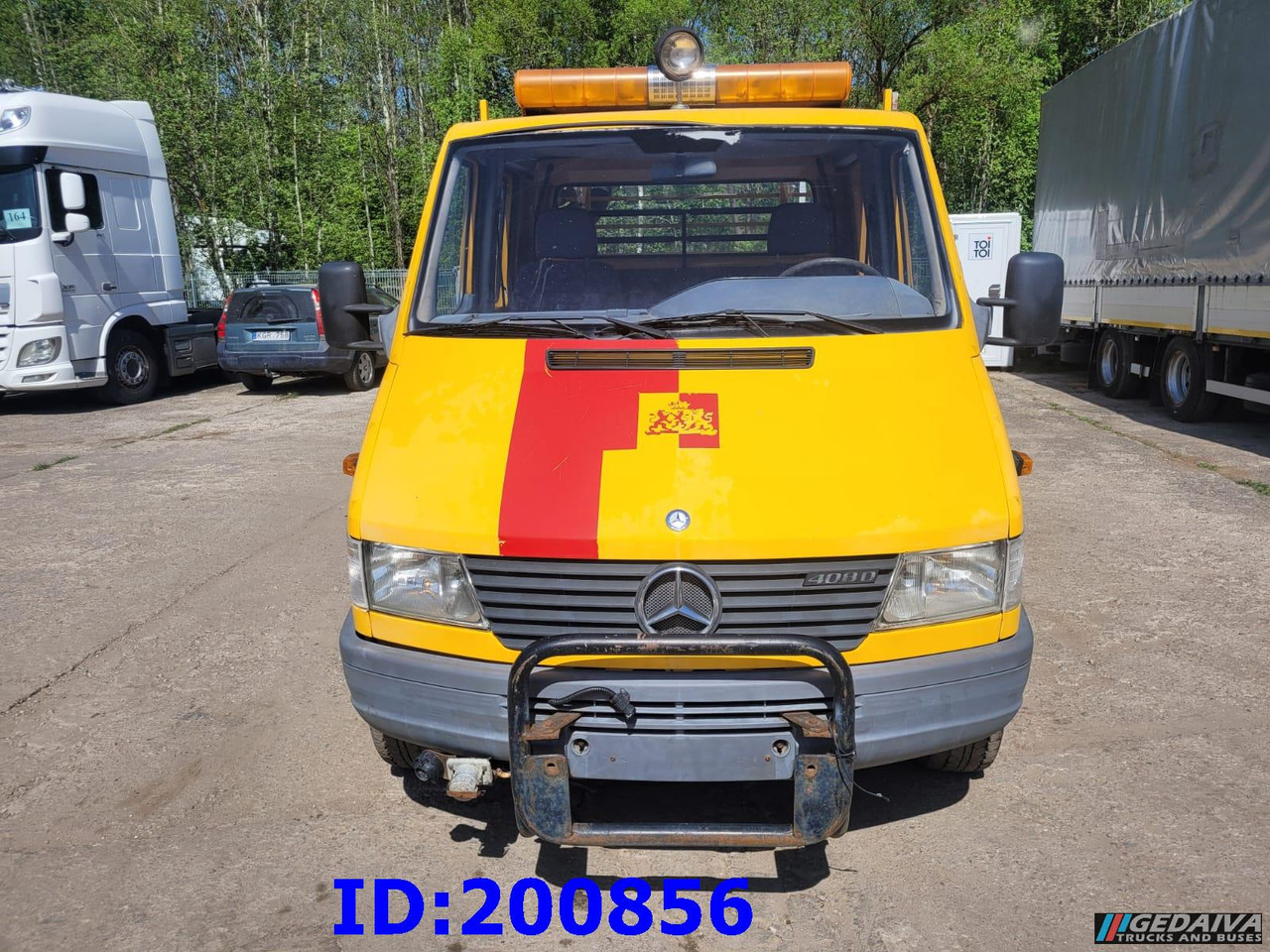 MERCEDES-BENZ Sprinter 408D - 5 Seater - Autocarro con pianale/ Cassone fisso: foto 2 MERCEDES-BENZ Sprinter 408D - 5 Seater - Autocarro con pianale/ Cassone fisso: foto 2