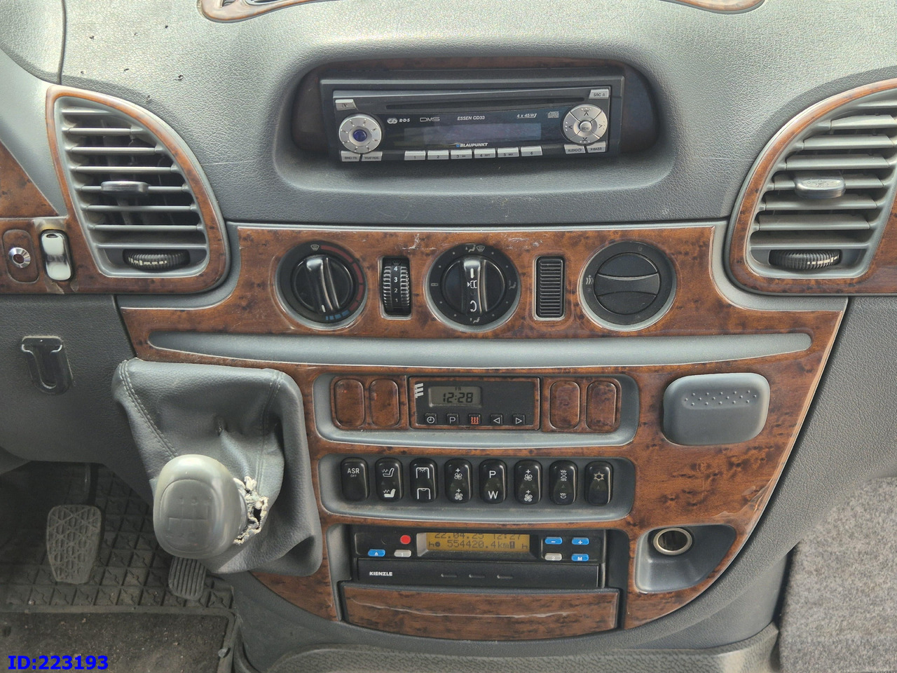 Minibus, Pulmino MERCEDES-BENZ Sprinter 416 VIP AC 17-seater: foto 13 Minibus, Pulmino MERCEDES-BENZ Sprinter 416 VIP AC 17-seater: foto 13