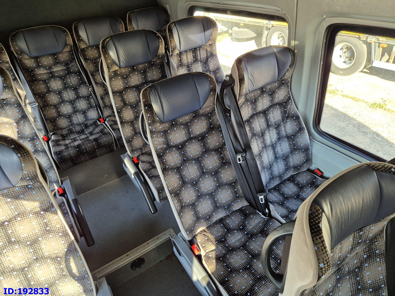 Pullman MERCEDES-BENZ Sprinter 516 20-Seats Euro6: foto 20