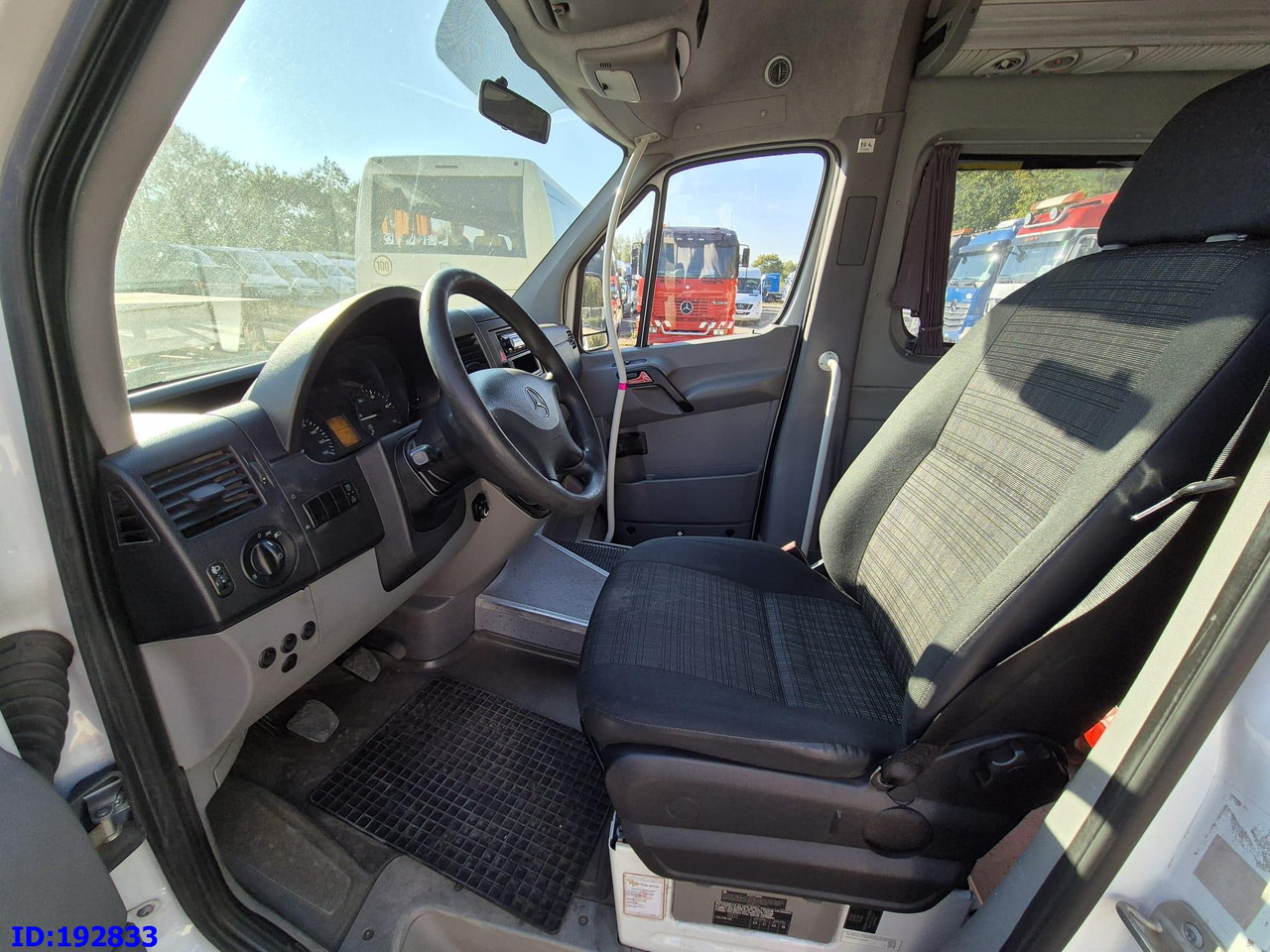 Pullman MERCEDES-BENZ Sprinter 516 20-Seats Euro6: foto 10