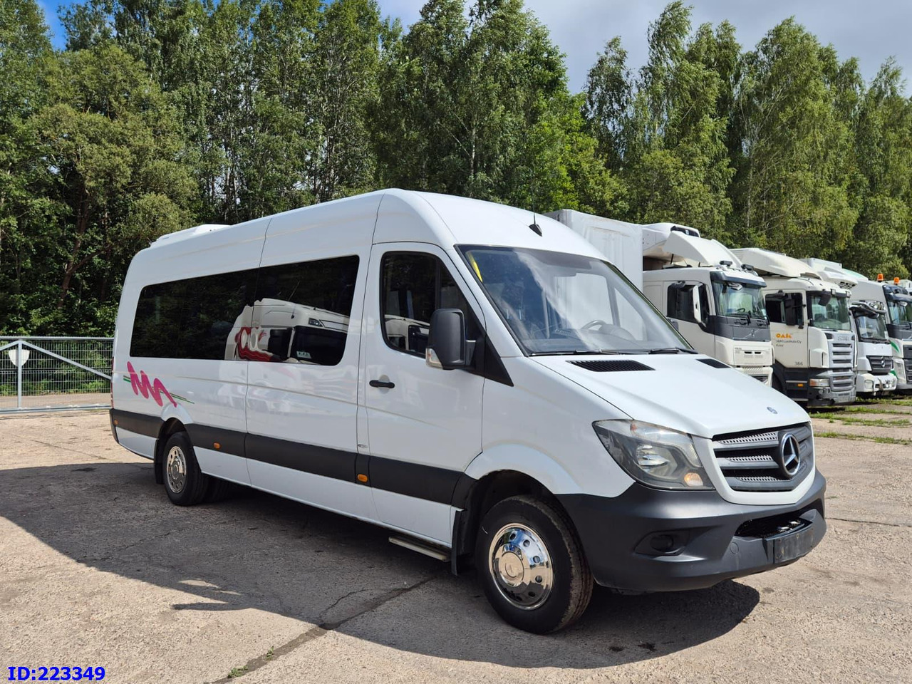 MERCEDES-BENZ Sprinter 516 23 places - Pullman: foto 1 MERCEDES-BENZ Sprinter 516 23 places - Pullman: foto 1
