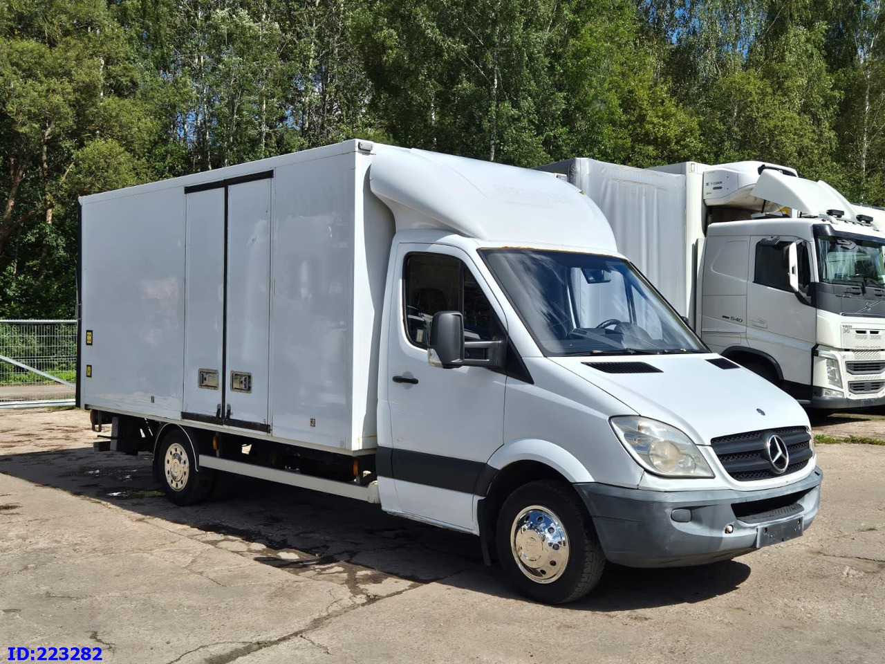 MERCEDES-BENZ Sprinter 516 SUPER - Furgone box: foto 4 MERCEDES-BENZ Sprinter 516 SUPER - Furgone box: foto 4