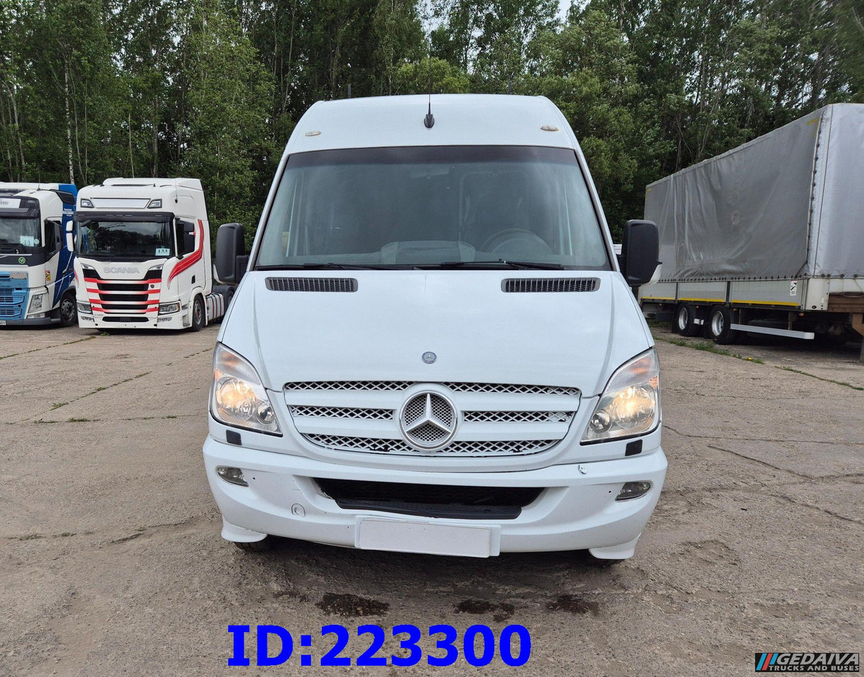 MERCEDES-BENZ Sprinter 518 VIP - 17 Seater - Pullman: foto 2 MERCEDES-BENZ Sprinter 518 VIP - 17 Seater - Pullman: foto 2