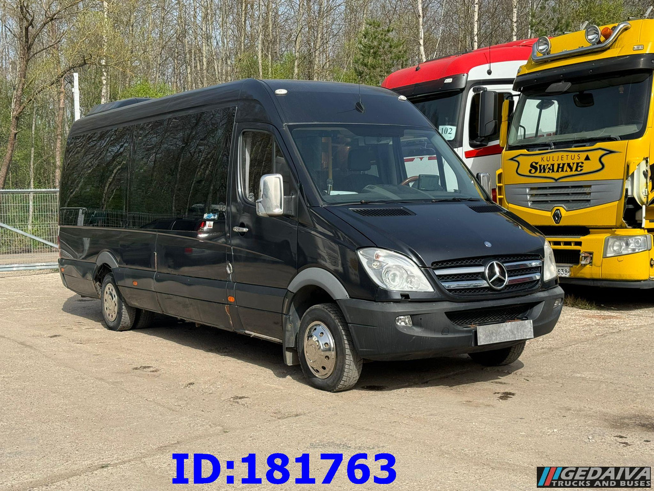 MERCEDES-BENZ Sprinter 518 - VIP - 17 Seater - Pullman: foto 4 MERCEDES-BENZ Sprinter 518 - VIP - 17 Seater - Pullman: foto 4