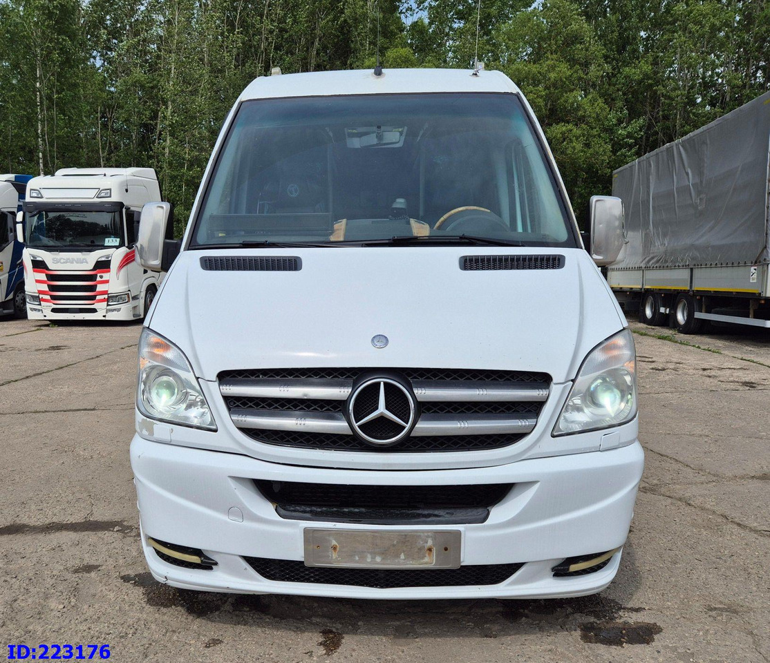 MERCEDES-BENZ Sprinter 519 VIP Luxury - Minibus, Pulmino: foto 2 MERCEDES-BENZ Sprinter 519 VIP Luxury - Minibus, Pulmino: foto 2