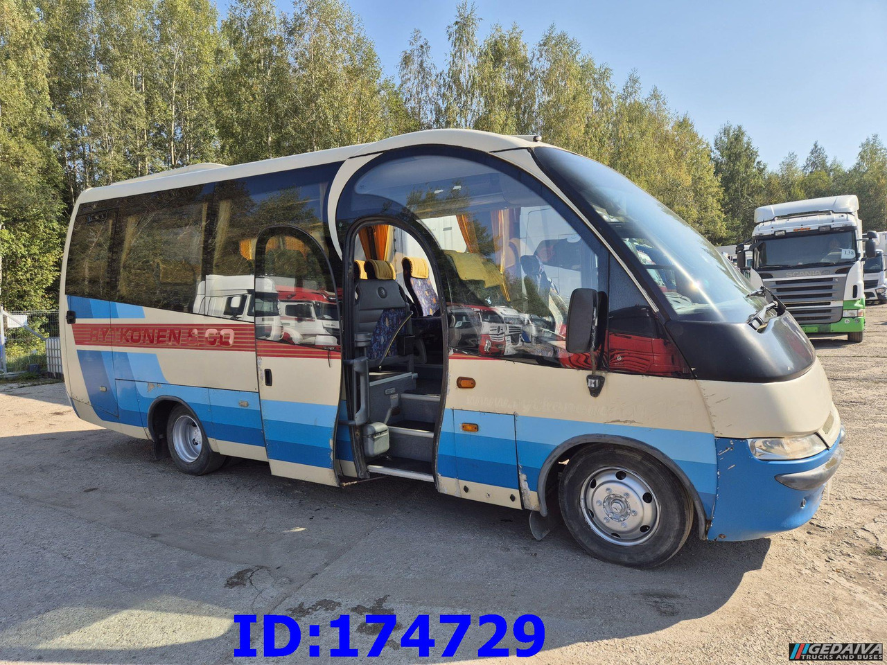 MERCEDES-BENZ Vario 815 26-Seater - Pullman: foto 3 MERCEDES-BENZ Vario 815 26-Seater - Pullman: foto 3