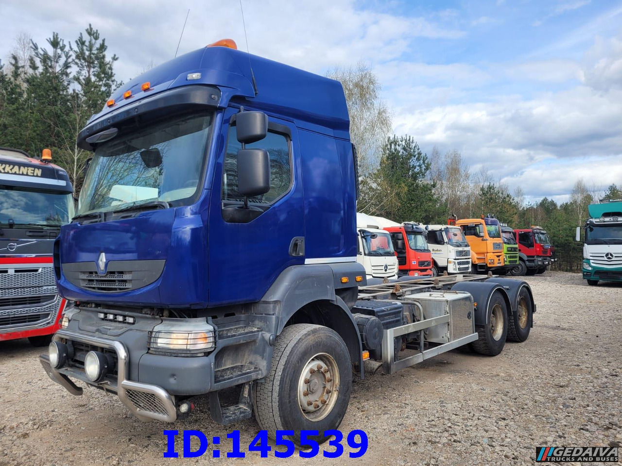 RENAULT Kerax 520HP 6x4 Full steel - Autocarro telaio: foto 1 RENAULT Kerax 520HP 6x4 Full steel - Autocarro telaio: foto 1