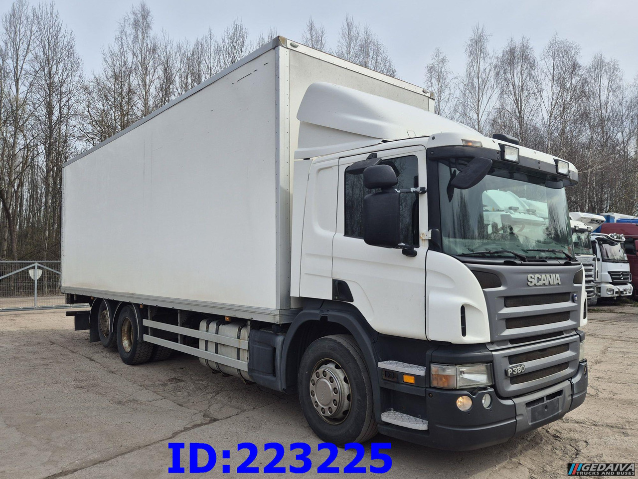 SCANIA P380 6x2 Open side box - Autocarro furgonato: foto 4 SCANIA P380 6x2 Open side box - Autocarro furgonato: foto 4