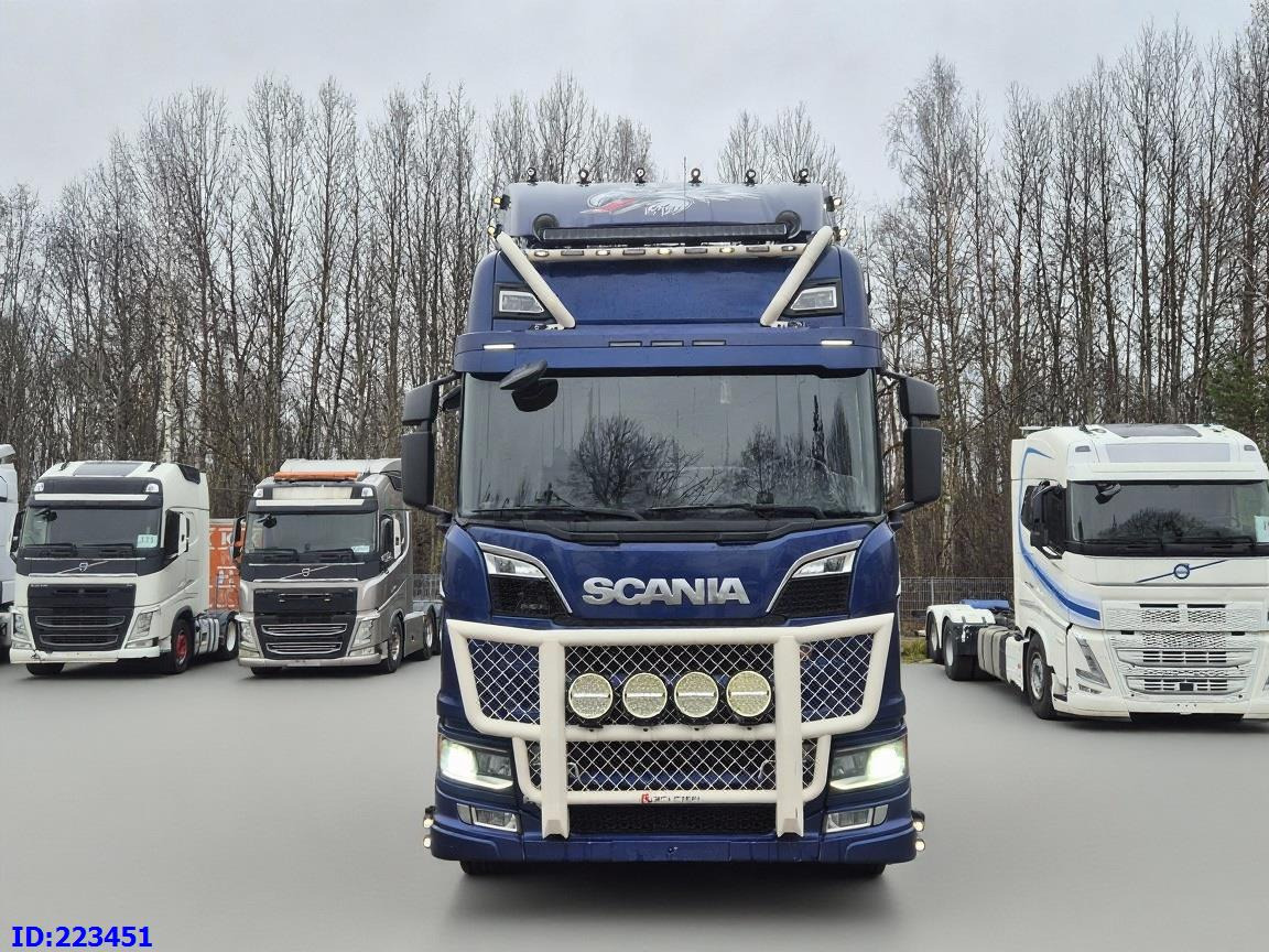 SCANIA R650 Full air 8x4 Steering axle (3 pedal) - Autocarro telaio: foto 2 SCANIA R650 Full air 8x4 Steering axle (3 pedal) - Autocarro telaio: foto 2