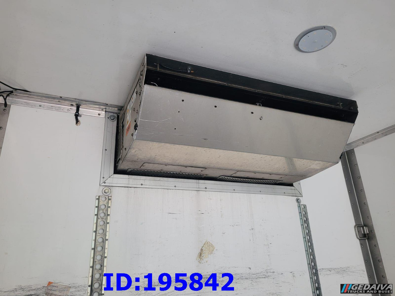 THERMO KING T-1000R - Frigorifero: foto 2 THERMO KING T-1000R - Frigorifero: foto 2
