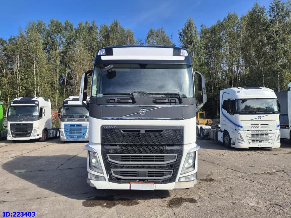 VOLVO FH13 460HP 6x4 Diesel+LNG Hydraulics - Trattore stradale: foto 2 VOLVO FH13 460HP 6x4 Diesel+LNG Hydraulics - Trattore stradale: foto 2