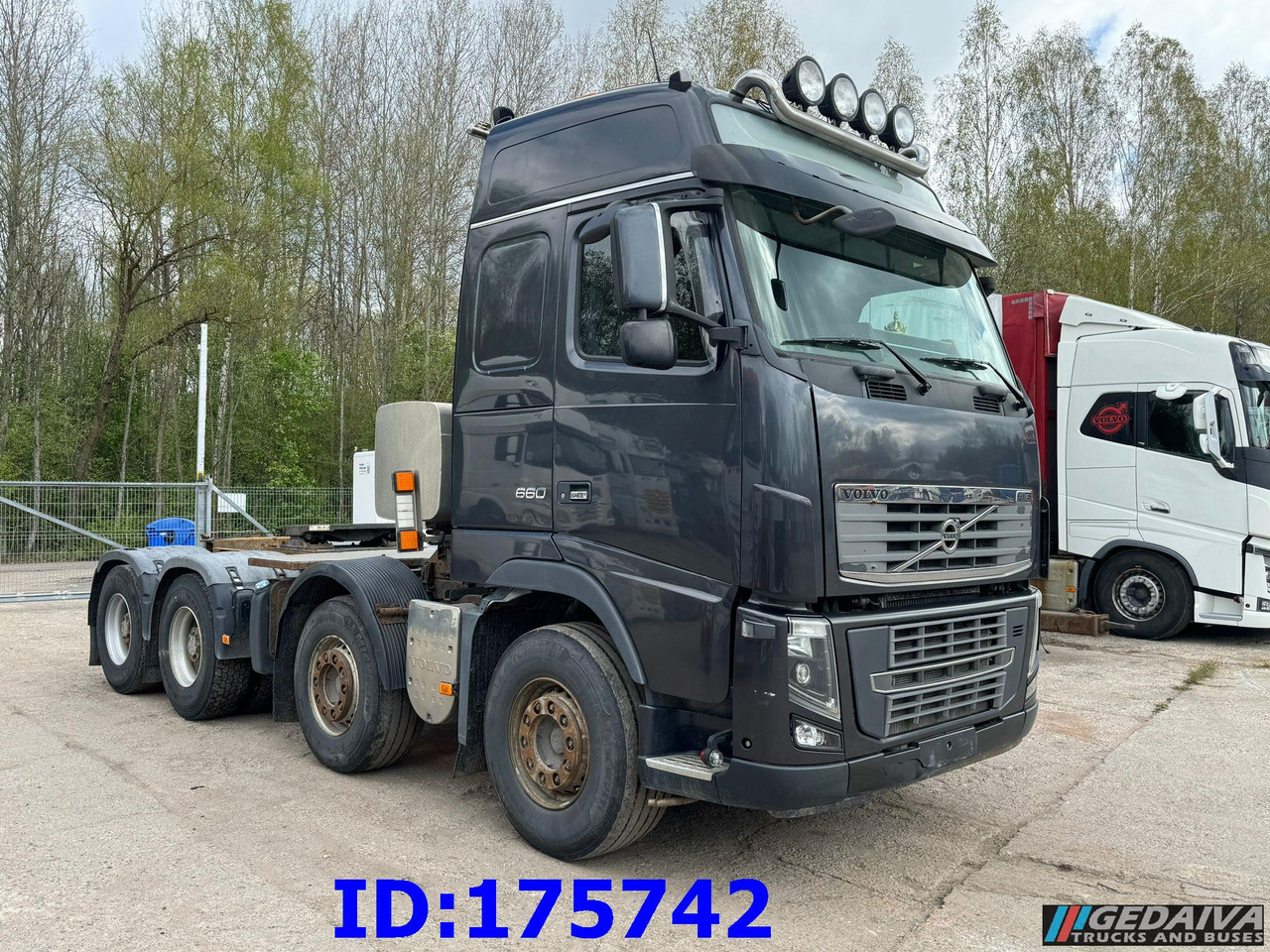 VOLVO FH16 660HP 8x4 - Trattore stradale: foto 4 VOLVO FH16 660HP 8x4 - Trattore stradale: foto 4