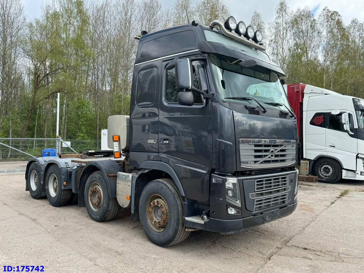 VOLVO FH16 660HP 8x4 - Trattore stradale: foto 4 VOLVO FH16 660HP 8x4 - Trattore stradale: foto 4