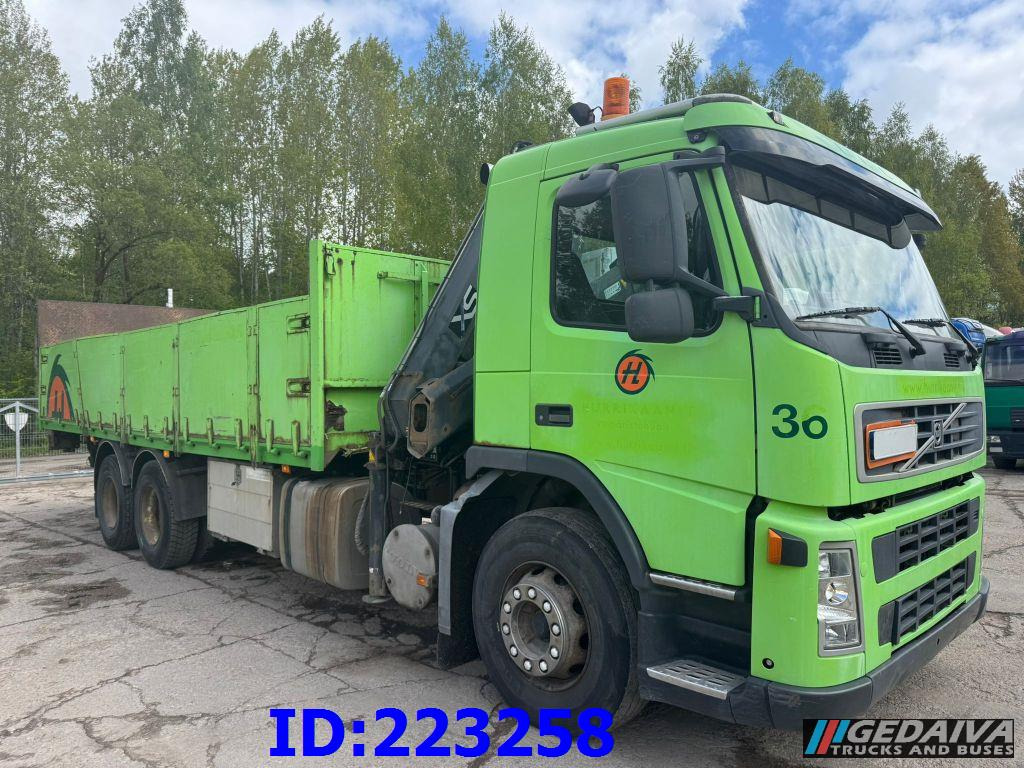 VOLVO 300HP 6x2 + HIAB 144B -3 CL - Autocarro con pianale/ Cassone fisso: foto 4 VOLVO 300HP 6x2 + HIAB 144B -3 CL - Autocarro con pianale/ Cassone fisso: foto 4
