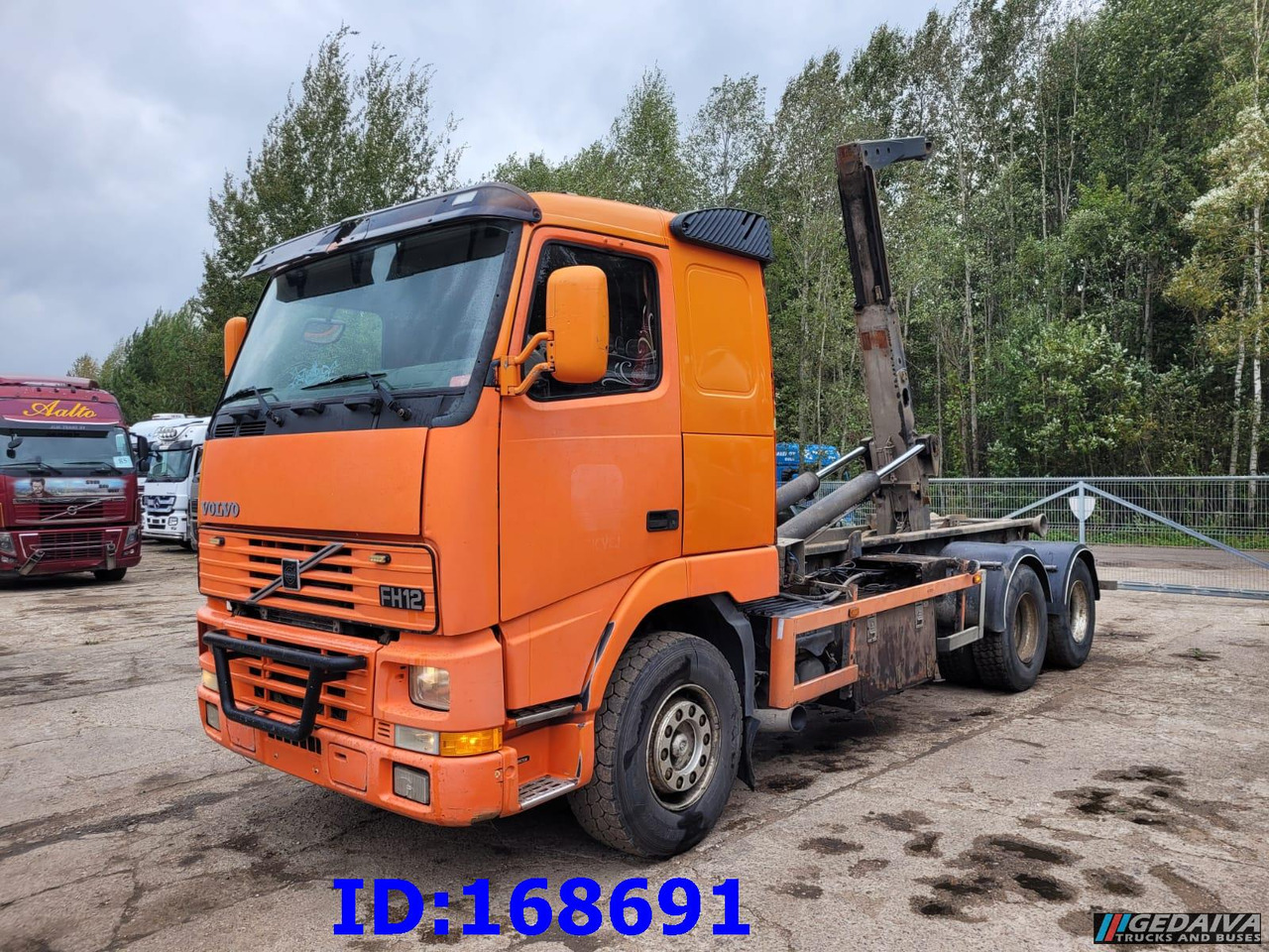 VOLVO FH12 380HP 6x2 10tyre Hook Tipper - Autocarro scarrabile: foto 1 VOLVO FH12 380HP 6x2 10tyre Hook Tipper - Autocarro scarrabile: foto 1