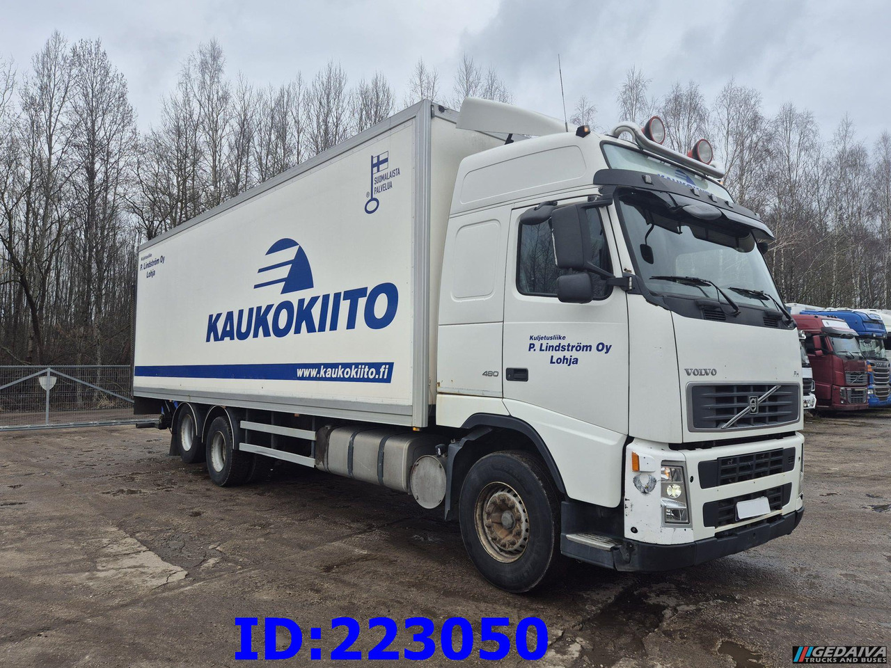 VOLVO FH13 480HP 6x2 Manual 10 tyres - Autocarro cella isotermica: foto 4 VOLVO FH13 480HP 6x2 Manual 10 tyres - Autocarro cella isotermica: foto 4