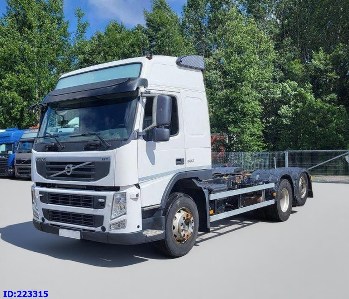 VOLVO FM 500HP 6x2 Euro5 - Autocarro telaio: foto 1 VOLVO FM 500HP 6x2 Euro5 - Autocarro telaio: foto 1