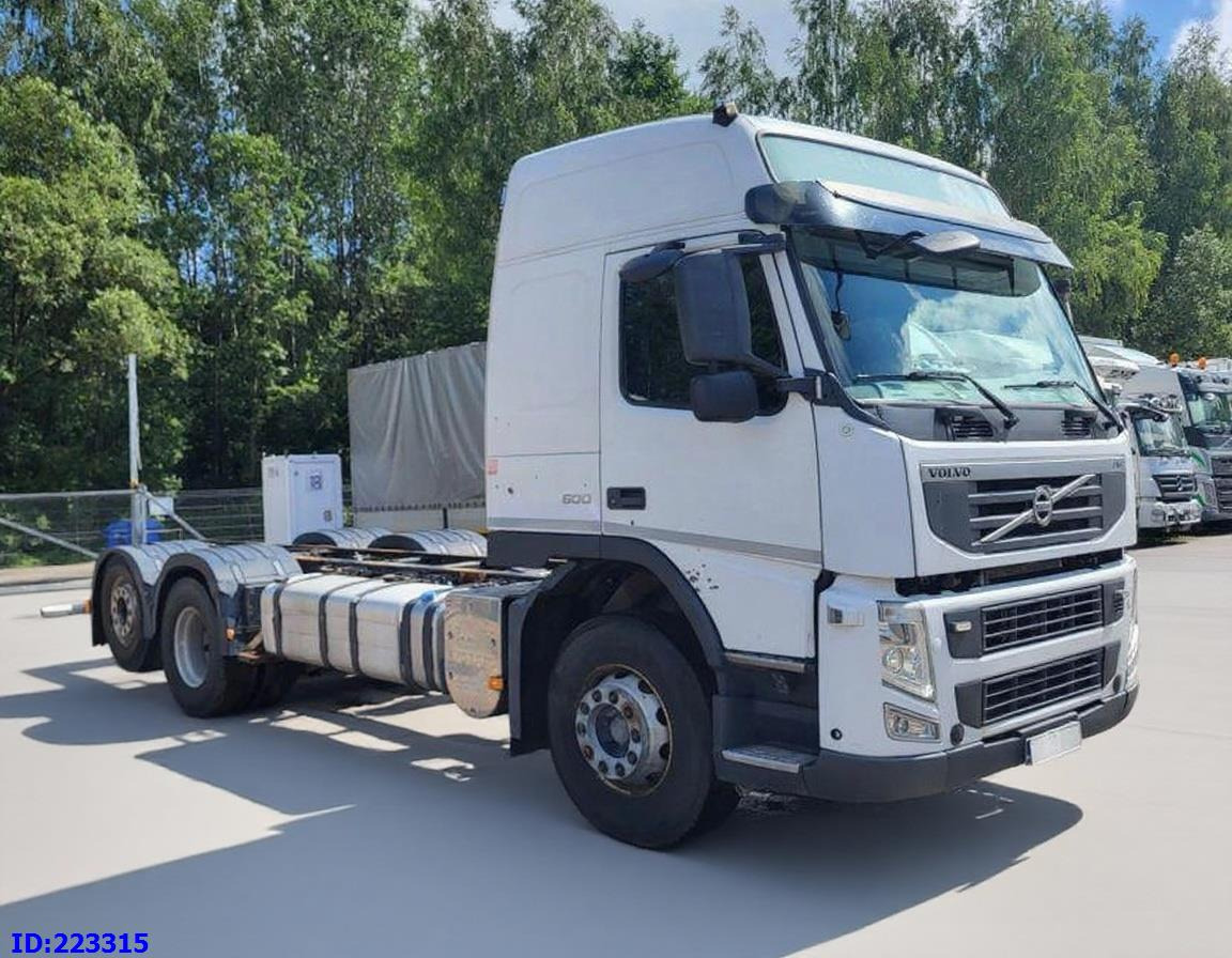 VOLVO FM13 500HP 6x2 Euro5 - Autocarro telaio: foto 4 VOLVO FM13 500HP 6x2 Euro5 - Autocarro telaio: foto 4