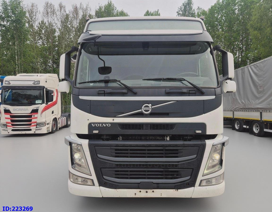VOLVO FM13 500HP 8x2 (2 steering axels) - Autocarro telaio: foto 2 VOLVO FM13 500HP 8x2 (2 steering axels) - Autocarro telaio: foto 2