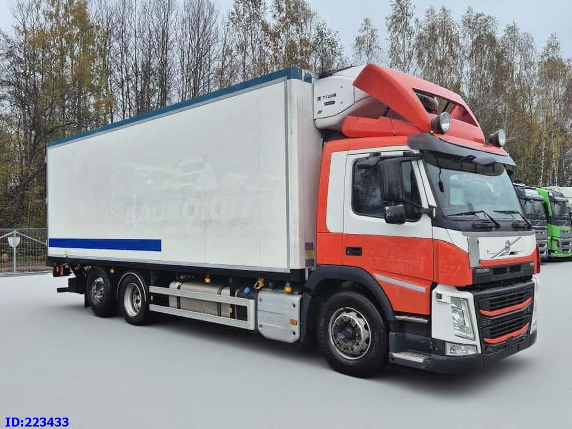 VOLVO FM13 500HP Thermoking Steering Axle - Autocarro frigorifero: foto 4 VOLVO FM13 500HP Thermoking Steering Axle - Autocarro frigorifero: foto 4