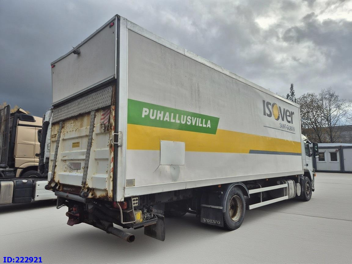 VOLVO FM9 260HP - Autocarro furgonato: foto 5 VOLVO FM9 260HP - Autocarro furgonato: foto 5