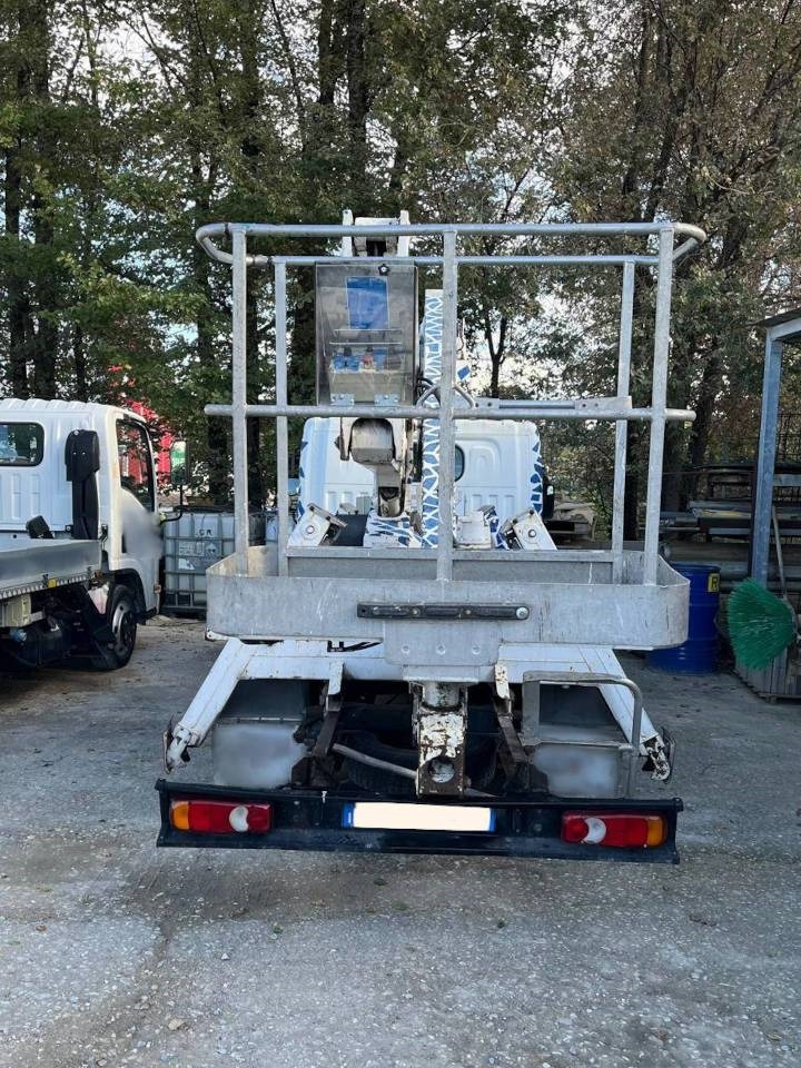 CTE Z 19 - Piattaforma autocarrata: foto 3 CTE Z 19 - Piattaforma autocarrata: foto 3