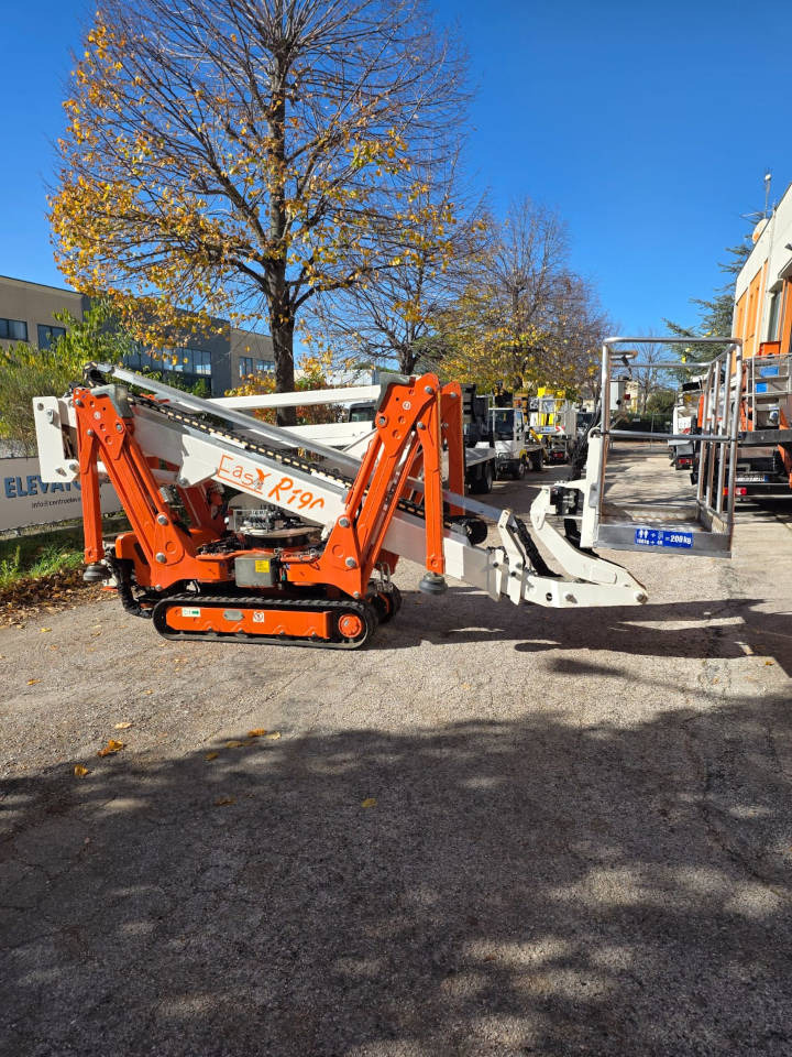 Piattaforma aerea ragno EASY LIFT R 190: foto 17 Piattaforma aerea ragno EASY LIFT R 190: foto 17
