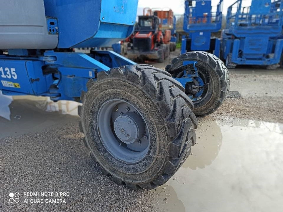 Genie Z 135/70 - Piattaforma articolata: foto 5 Genie Z 135/70 - Piattaforma articolata: foto 5