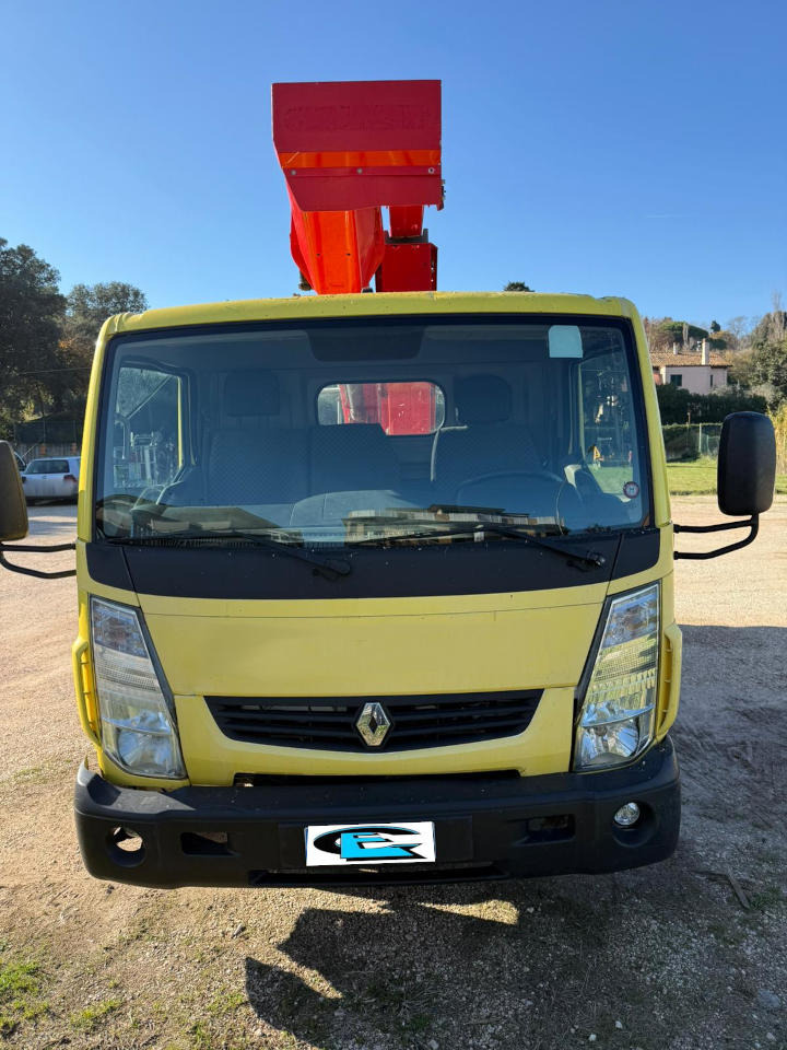 - Piattaforma autocarrata: foto 2 - Piattaforma autocarrata: foto 2