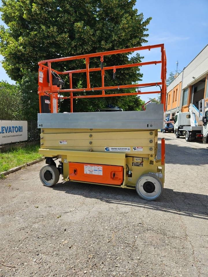 JLG 2630 ES - Piattaforma a pantografo: foto 5 JLG 2630 ES - Piattaforma a pantografo: foto 5