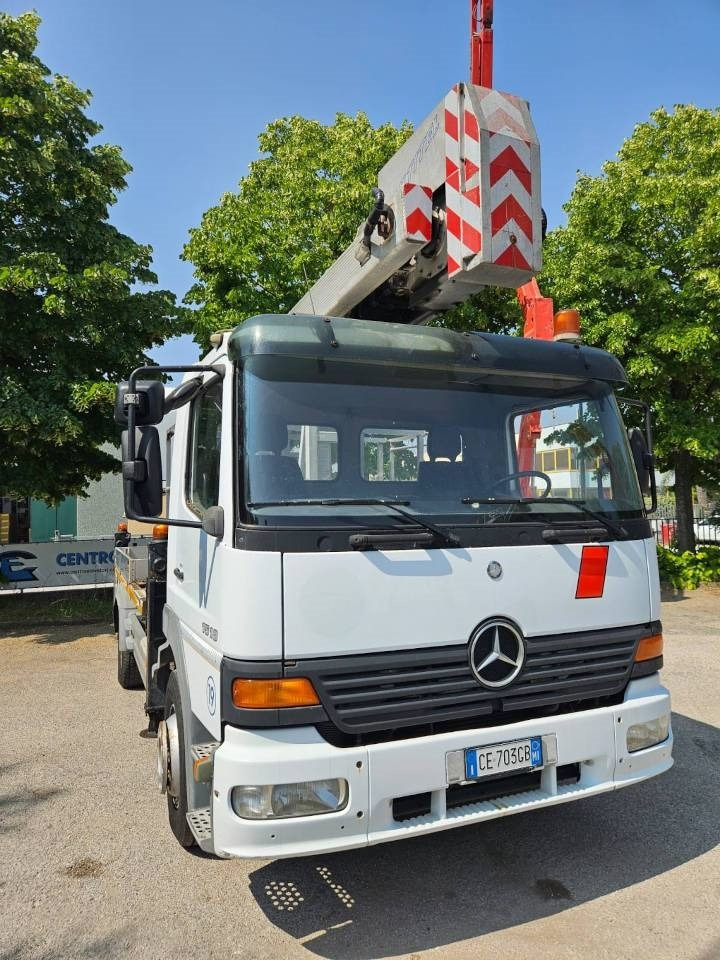 Multitel J328.200 ALU EF - Piattaforma autocarrata: foto 4 Multitel J328.200 ALU EF - Piattaforma autocarrata: foto 4