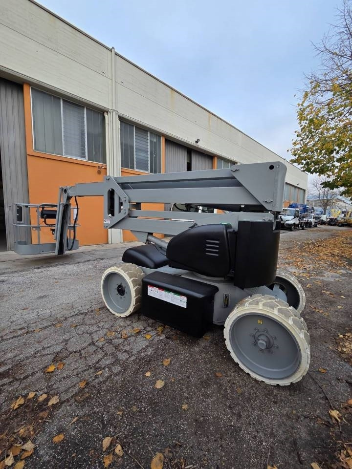 Niftylift HR 15 HDE - Piattaforma articolata: foto 3 Niftylift HR 15 HDE - Piattaforma articolata: foto 3