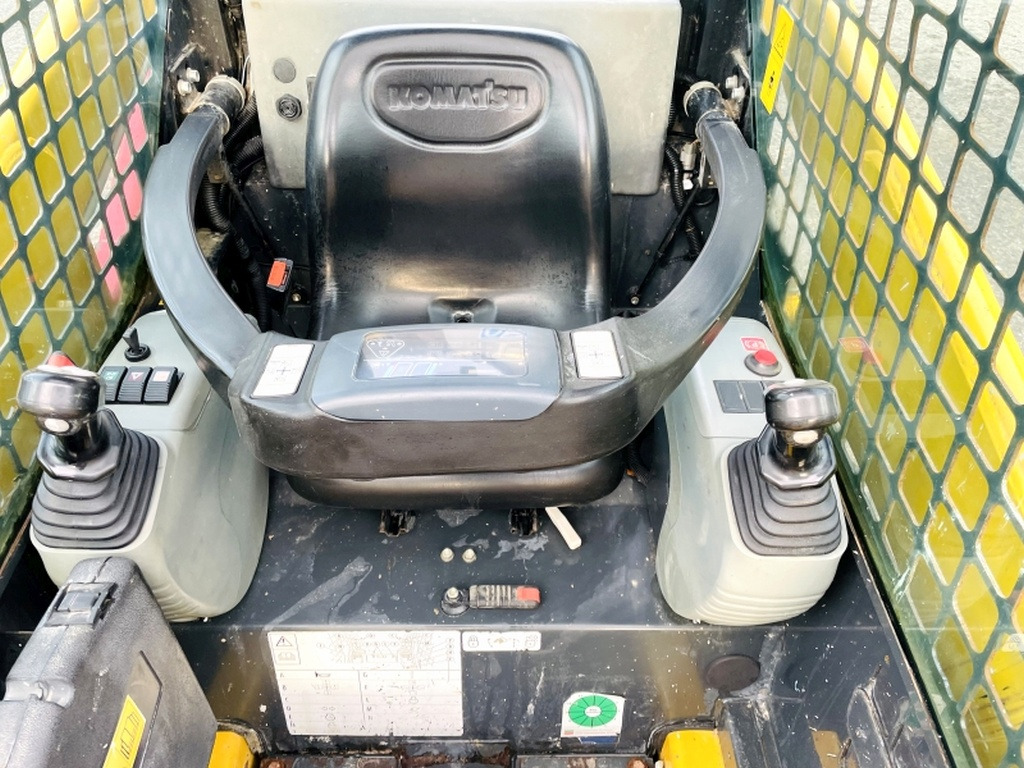 Komatsu SK714 (3906) - Minipala: foto 5 Komatsu SK714 (3906) - Minipala: foto 5